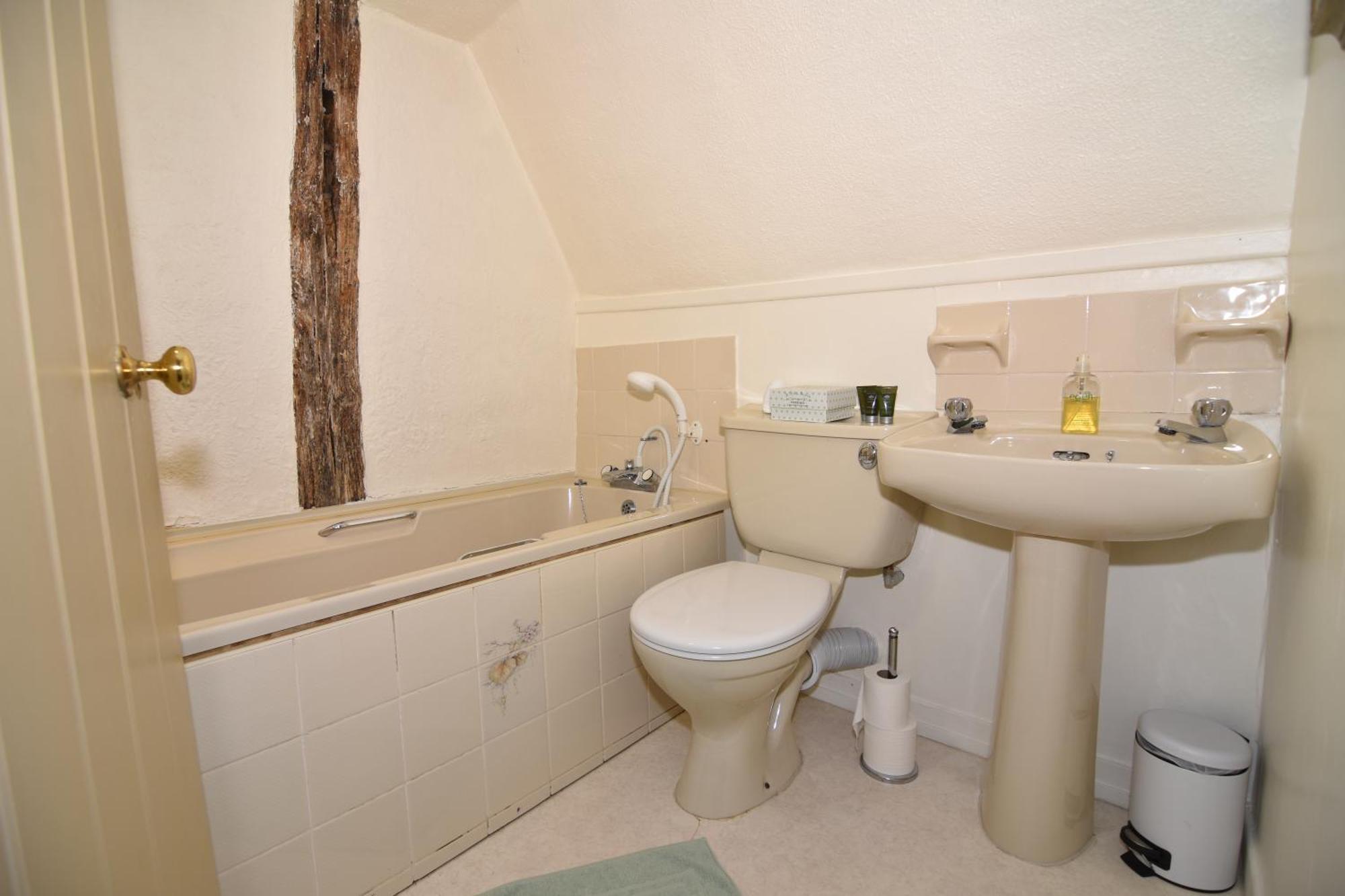 The Abbey Hotel & Apartments Bury St. Edmunds Phòng bức ảnh