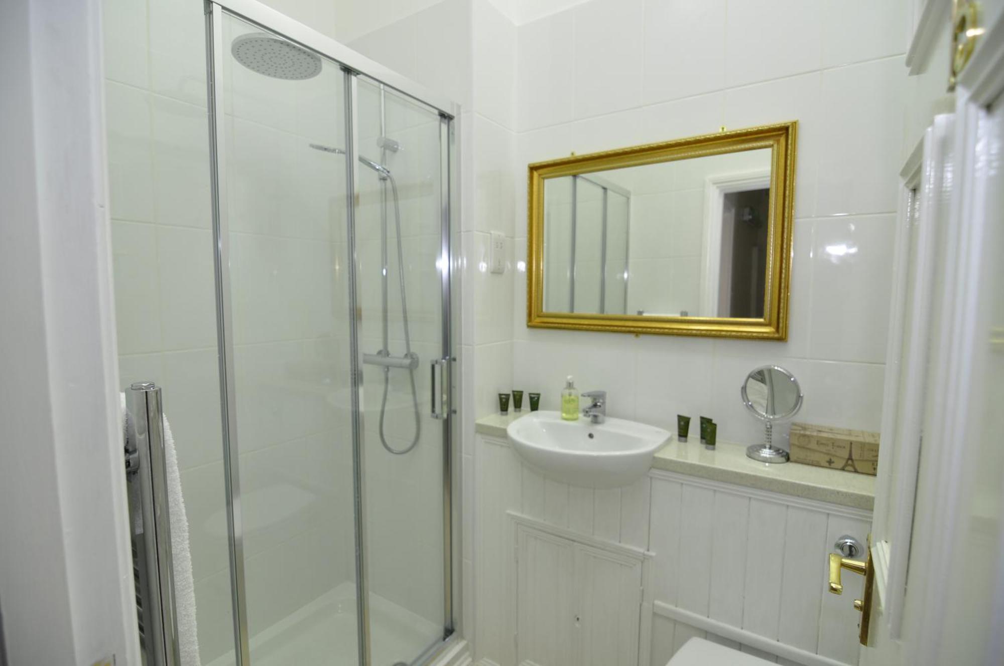 The Abbey Hotel & Apartments Bury St. Edmunds Phòng bức ảnh